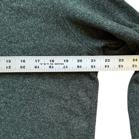 VAN HEUSEN CLASSIC FIT CREW NECK GREEN SWEATSHIRT | MEN’S SIZE XL - Picture 6 of 9